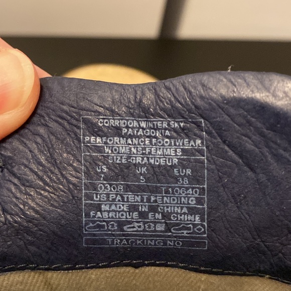 Patagonia Vintage Women’s Corridor Winter Sky Performance Footwear Size 7 - Picture 6 of 10